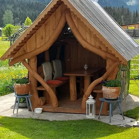 Haus Sonnenschein アパート *