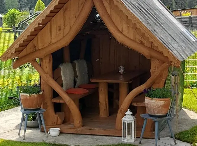 Haus Sonnenschein Апартаменты *